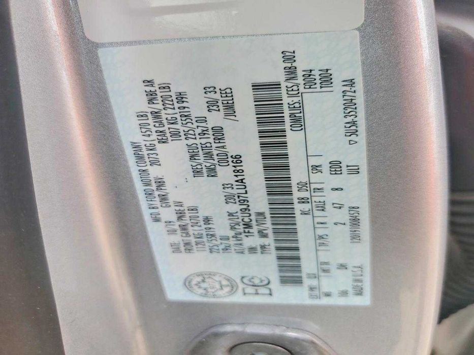 2020 Ford Escape Titanium