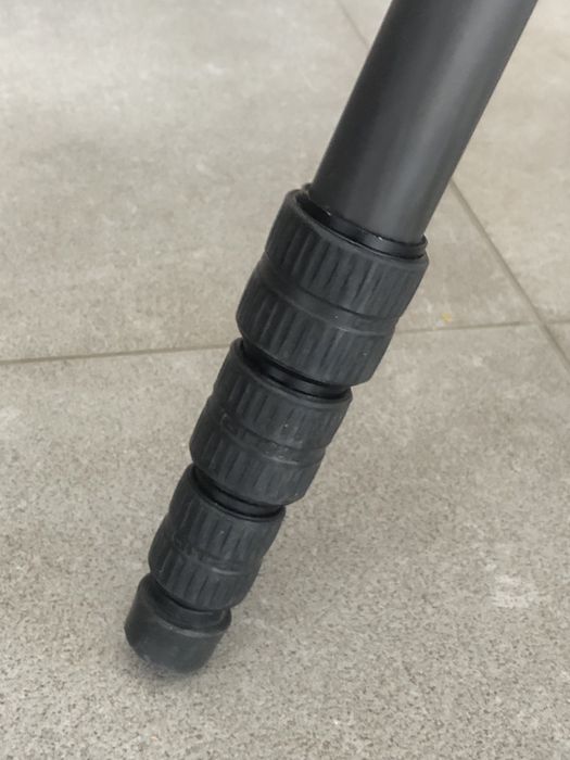 Manfrotto 055XB + головка 327RC2 + шипы, Gitzo GT2540LLVL