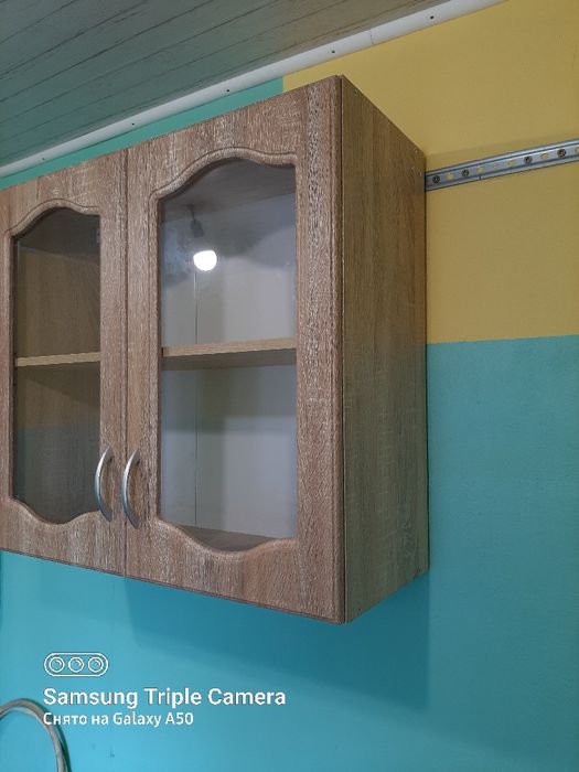 Продам шкаф кухонный