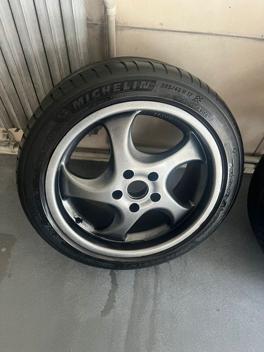 Диски Artec R17 5x108 з шинами 225/45 R17 Ford Volvo Jaguar
