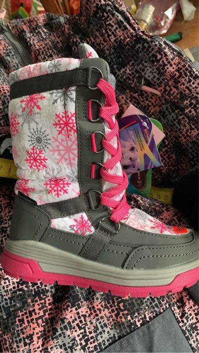 Ботинки зимові для дівчинки 650грн.р.29
