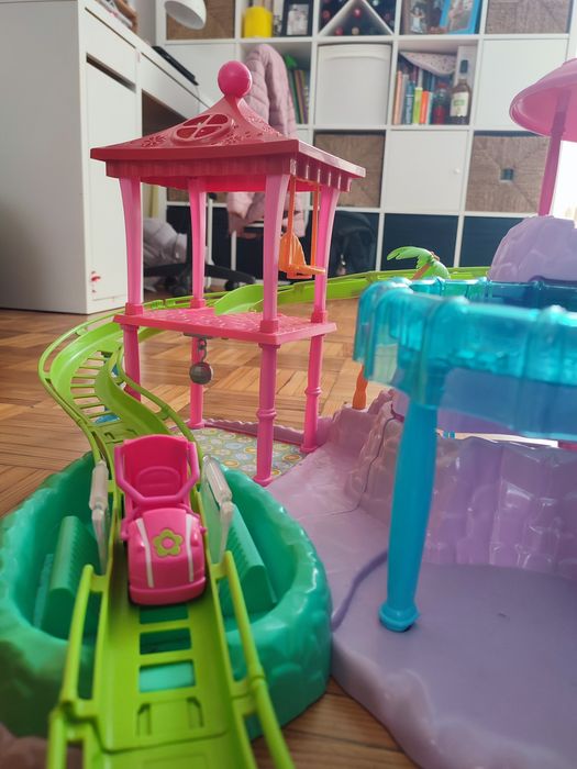 Pista Polly Pocket automatizada