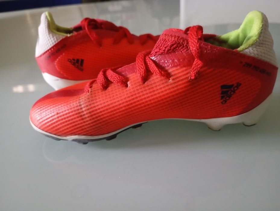 Chuteiras Adidas n.30