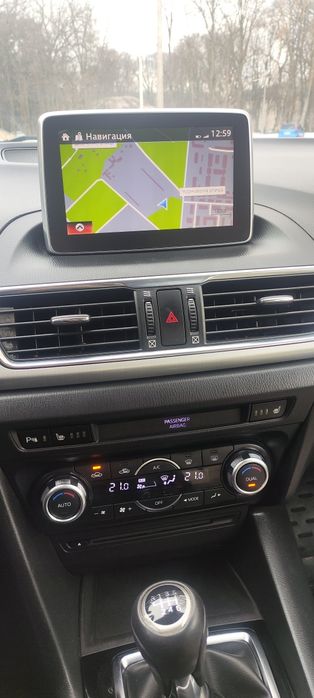 Продам  Mazda 3 2013 рік