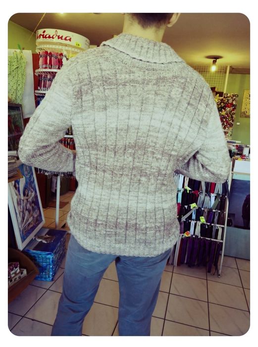 Ręcznie robiony sweter męski rozmiar M/L