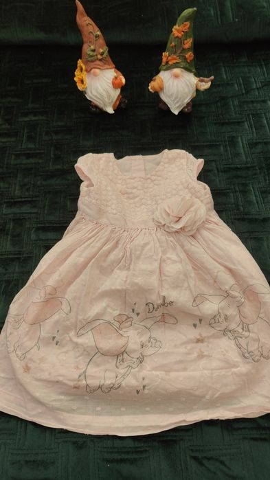 Sprzedam sukienkę rozmiar 62 Disney