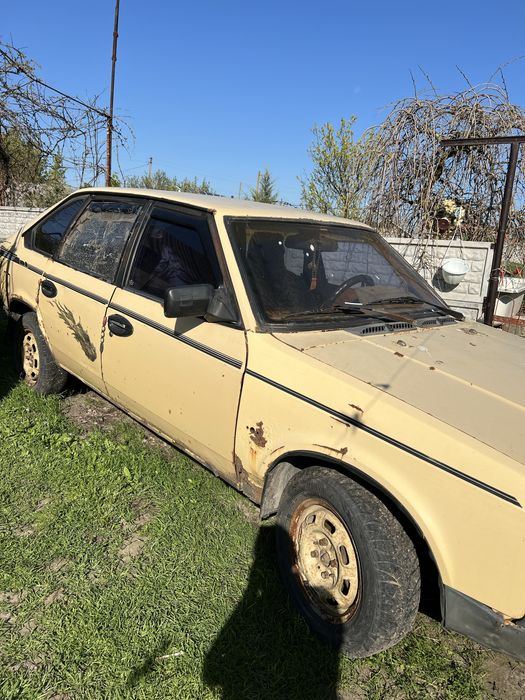 Продам Москвич 2141