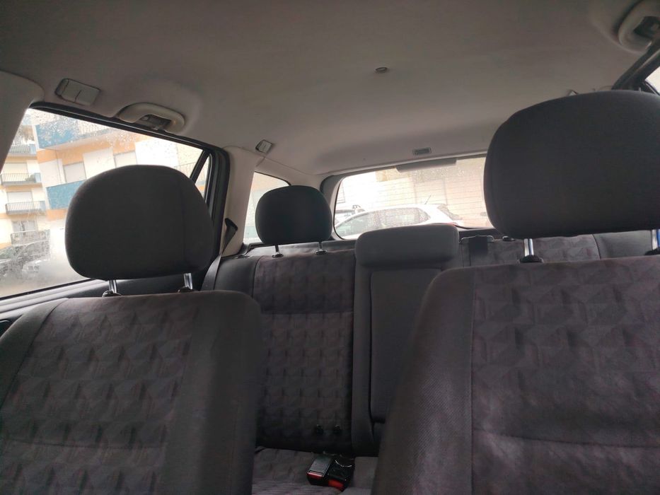 Carrinha Opel Santarém