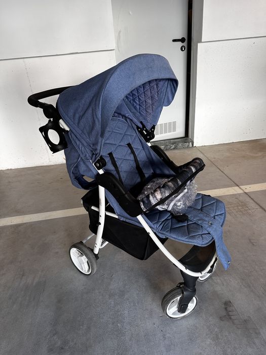 Wozek spacerowy rozkladany do pozycji lezacej