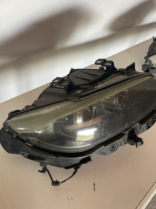 Farol direito E92 LCI