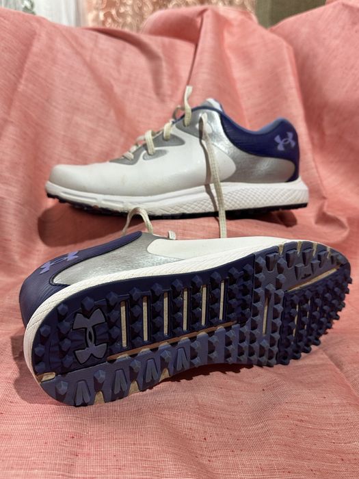 Кросівки Under Armour Charged Breathe