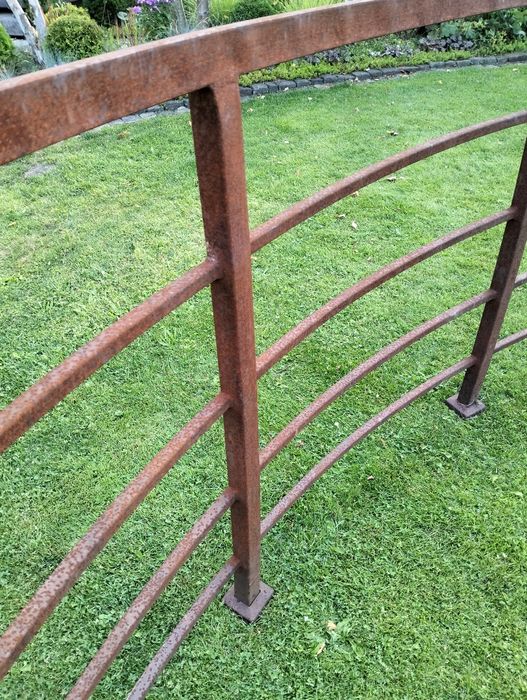 Balustrada stalowa surowa balkon taras