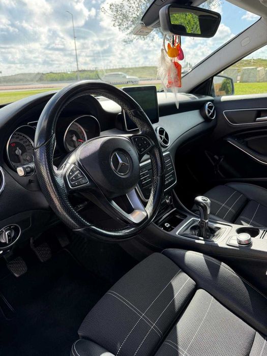 Mercedes GLA 180d Urban de 2015
