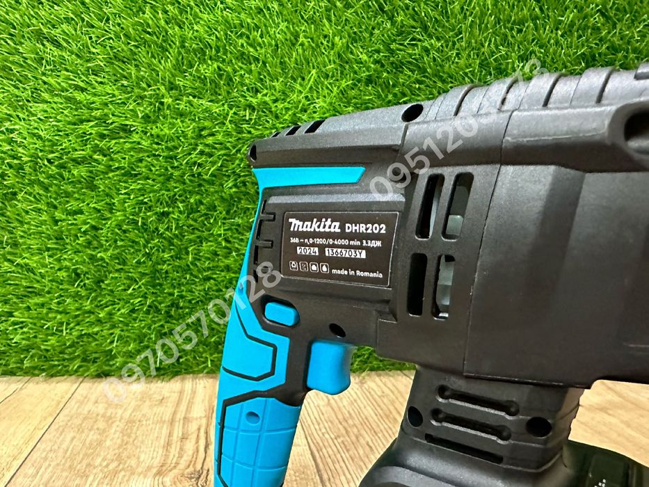 Аккумуляторный Перфоратор Makita DHR202 36V 8Ah бесщеточный 3,3 Дж