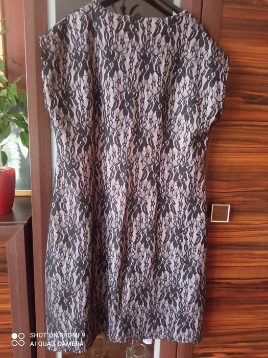 Sukienki damskie rozm 50