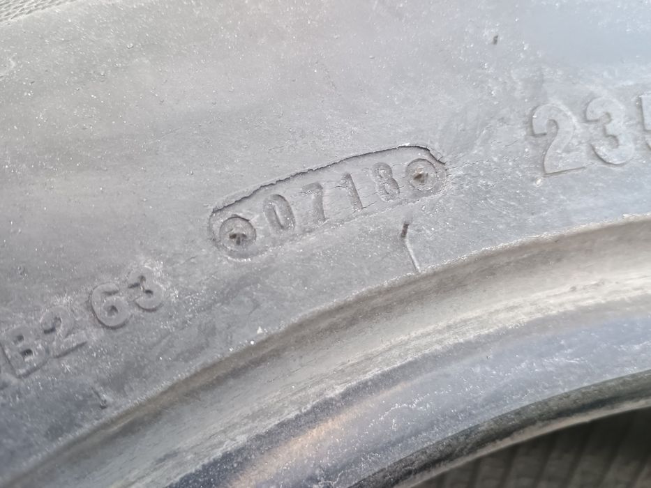 R17 235 65 4 шт лето