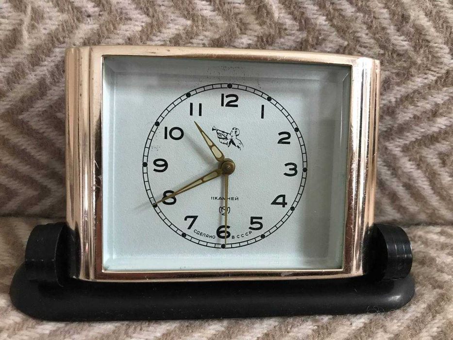 Будильник Слава (пионер) конец 50-х