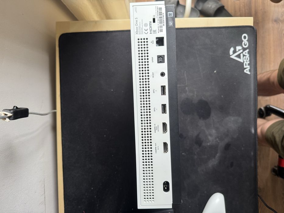 Xbox one s 1 tb i pad Gwarancja