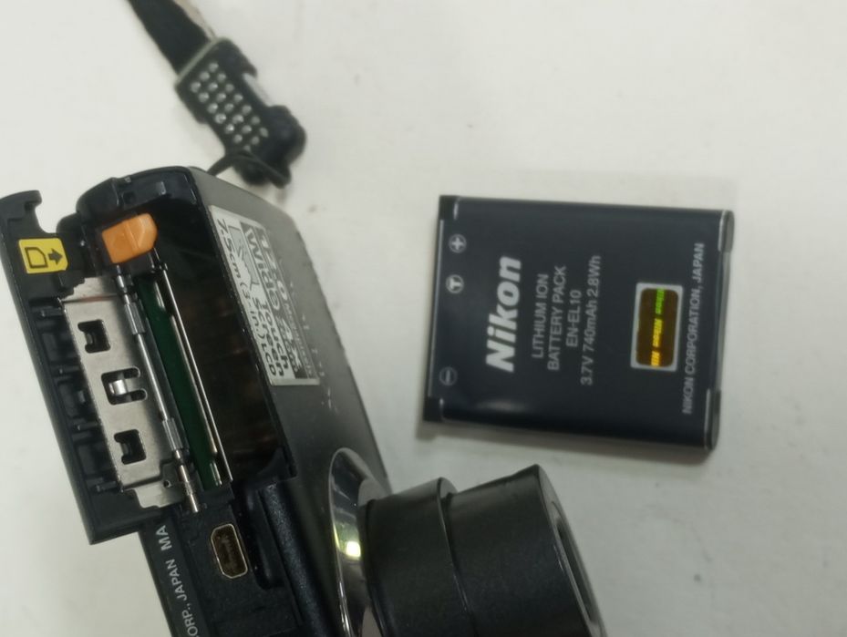 nikon coolpix s4000 - купити фототехніку, відеотехніку - Ціна на