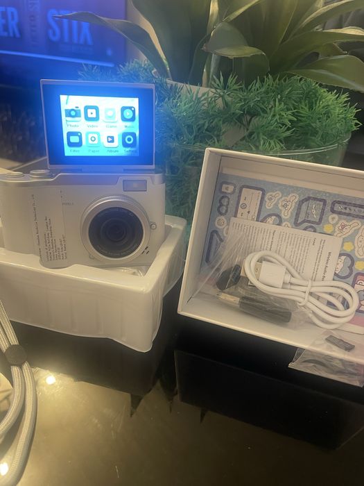 Maquina fotografica 4k nova