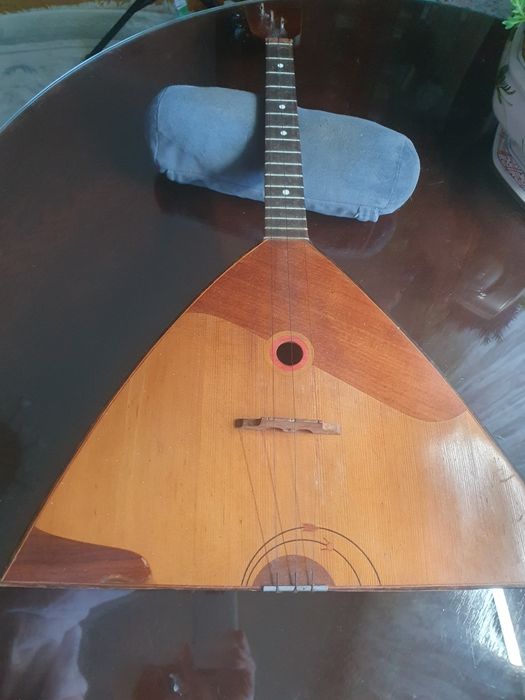 Instrument bałałajka