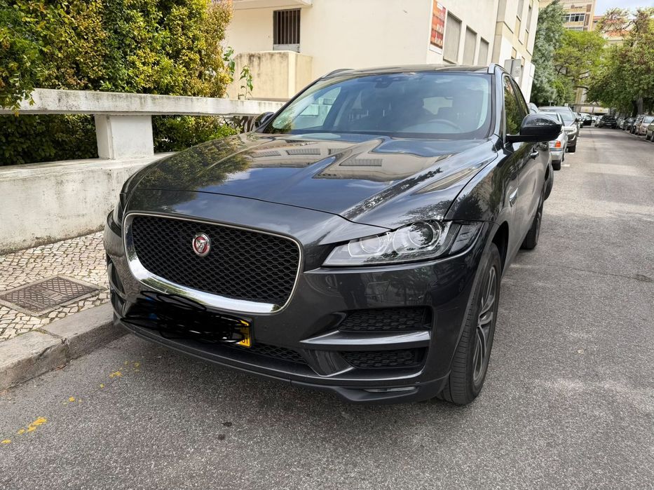 Jaguar F-Pace 2.0 i4D Prestige