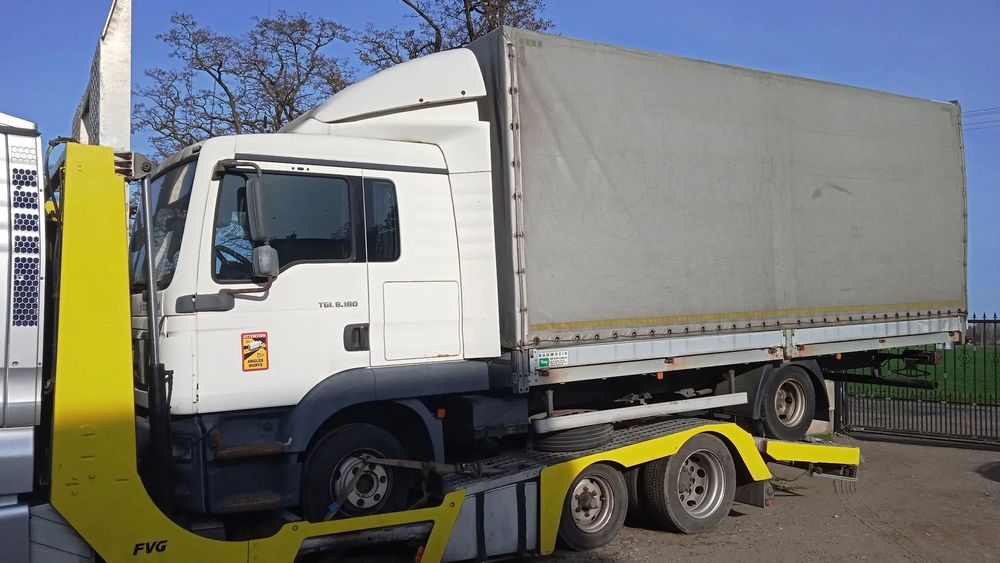 Paka skrzynia załadunkowa zabudowa plandeka firana MAN TGL 8.180