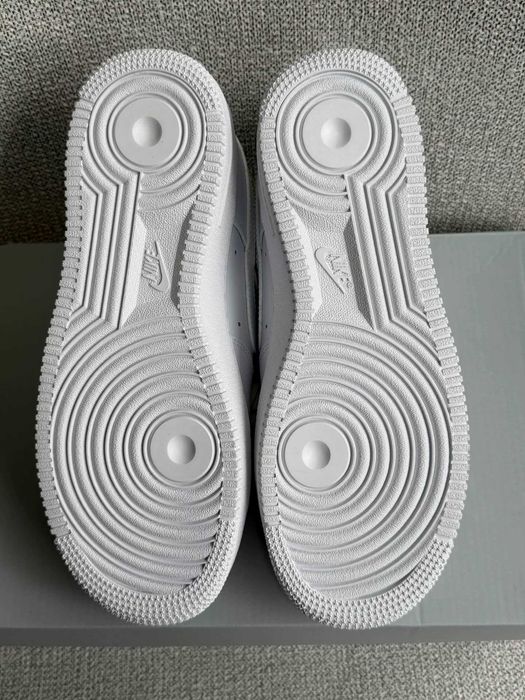 Nike Air Force 1 Białe R.45