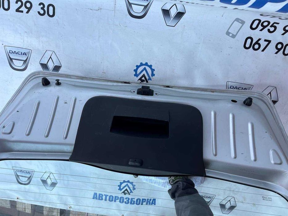 Кришка багажника Ляда DACIA SANDERO 1 (2008-2012)