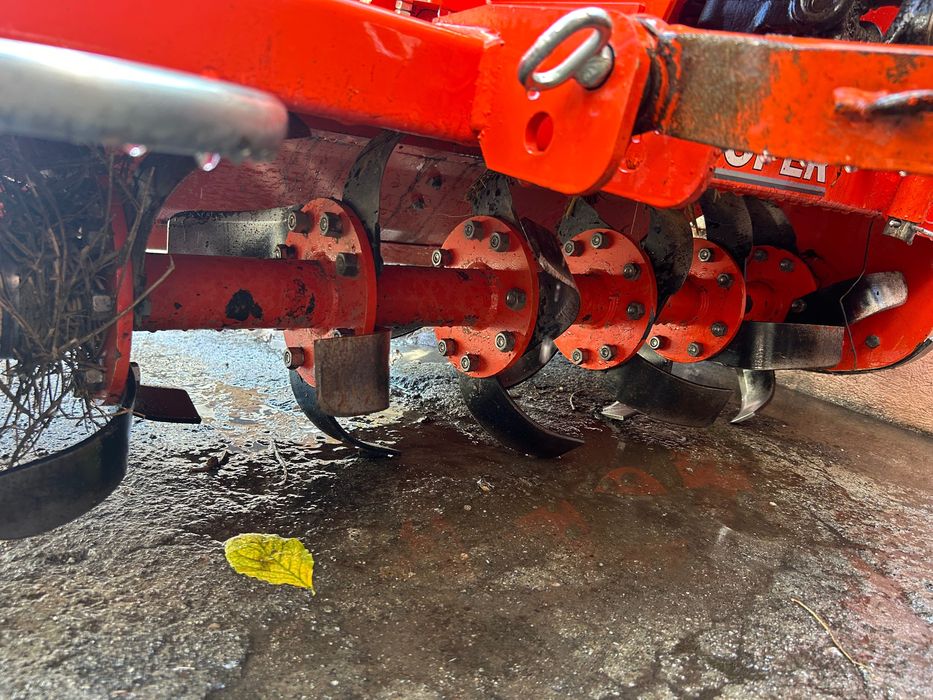 Trator hinomoto c144