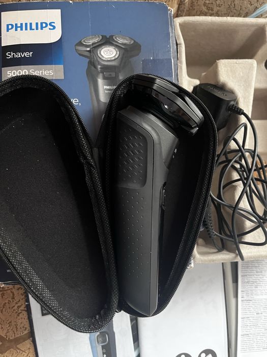 Бритва Філіпс Philips