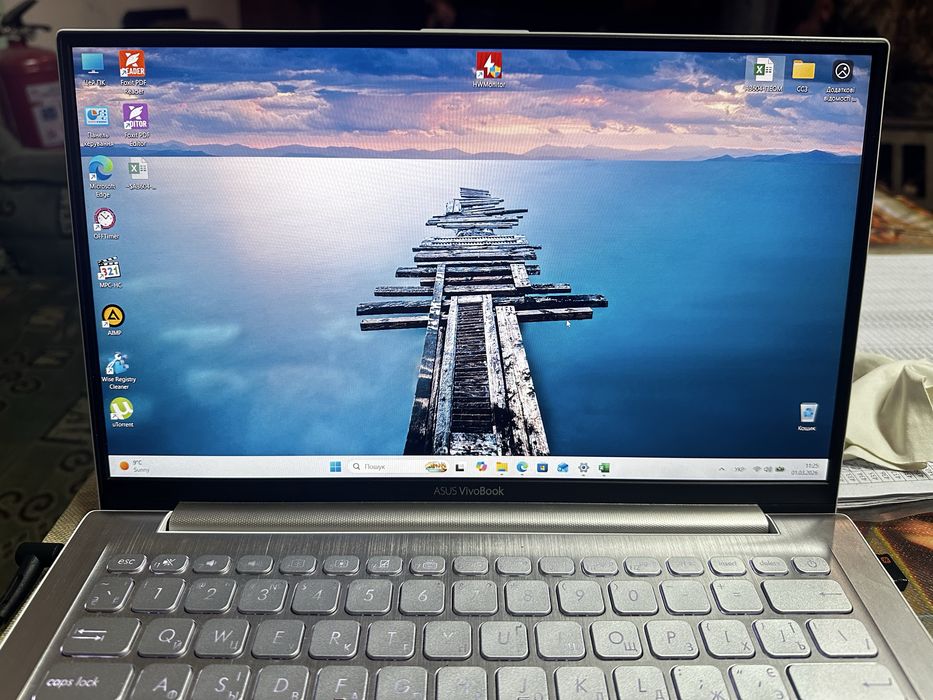 Asus vivobook s13 s330ua i3 8130u 4GB 128GB