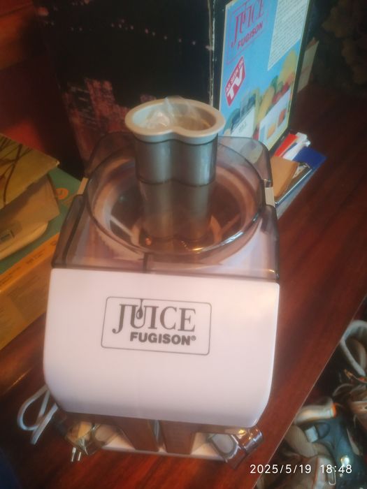 Новая электро соковыжималка