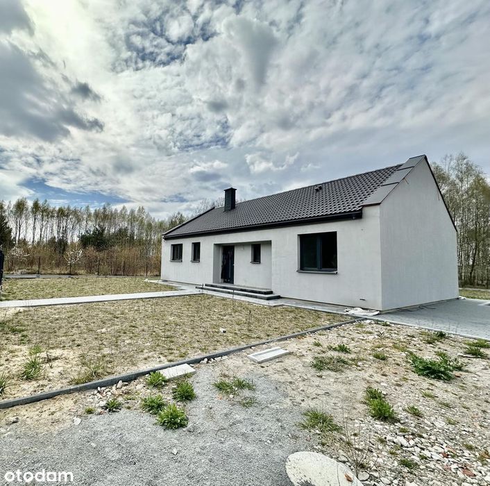 Dom parterowy w stanie deweloperskim pod lasem