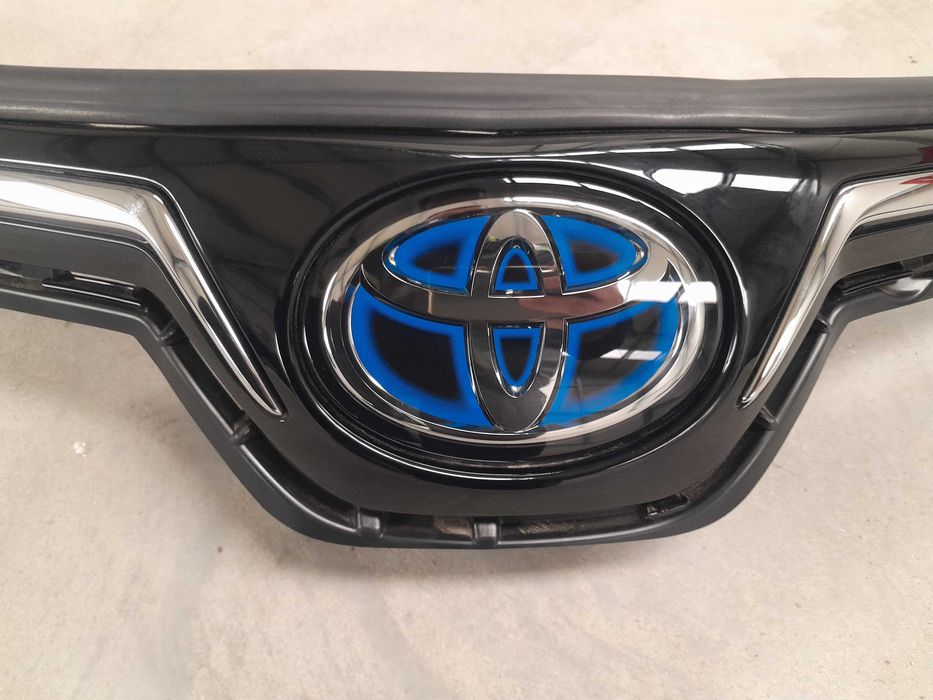 Toyota Corolla E21 2024 Atrapa Grill Pod Radar