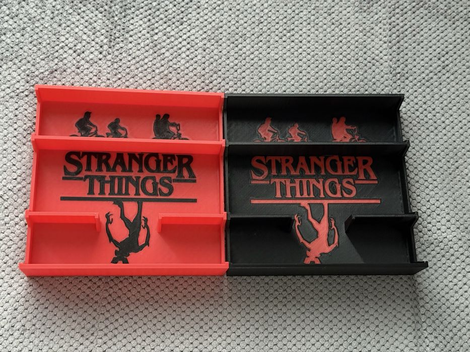 Підставка для кіндерів фігурок Stranger things/Дивні дива