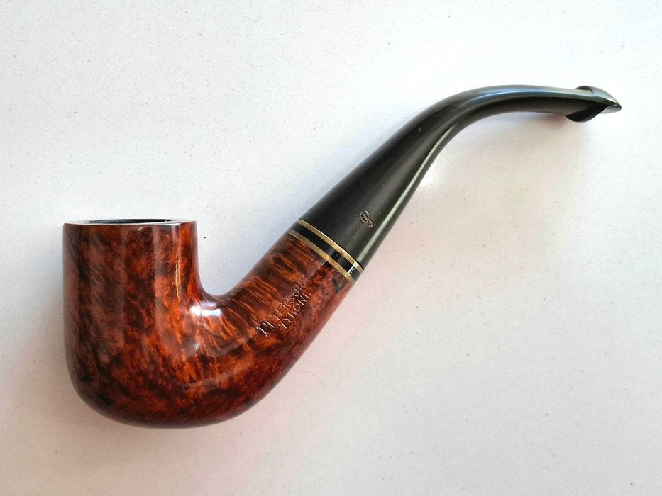 Peterson’s – Cachimbo Tyrone Smooth Fishtail (338)