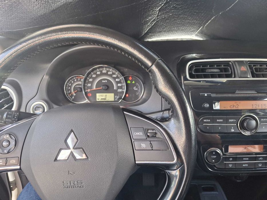 Mitsubishi space star 2016