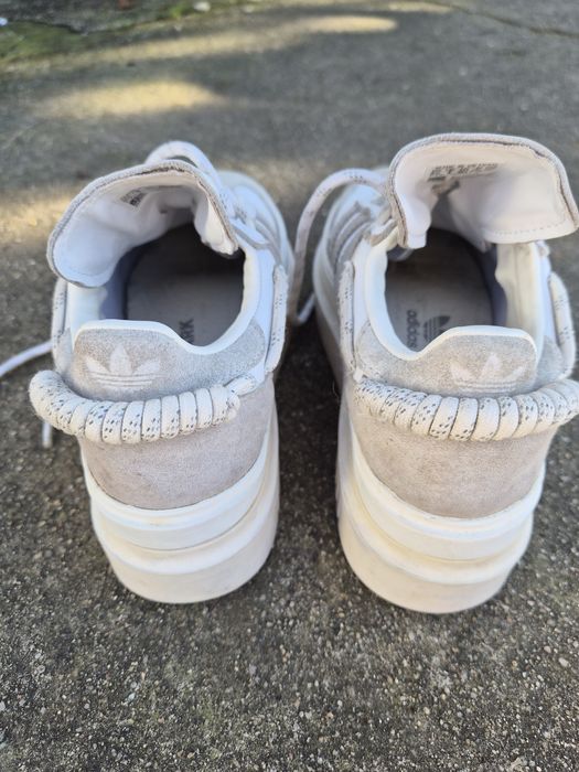 Ténis Adidas x Ivy Park