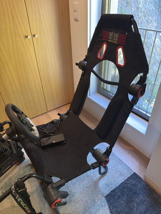 Cockpit F-GT Lite Next Level Racing - Cadeira Gaming
