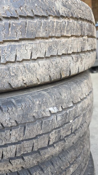 Шини колеса диски на Рено Трафік Опель Віваро