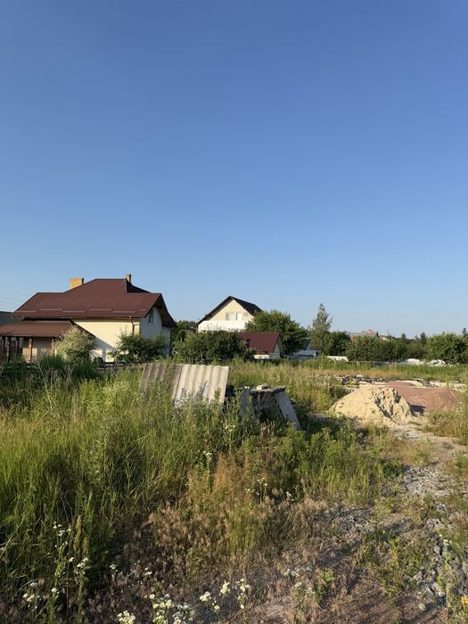 Довжик передмістя Житомира продаж ділянки 12 с в центрі села