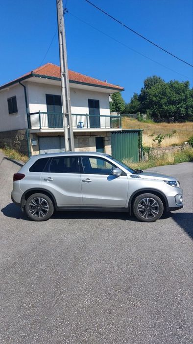 Suzuki Vitara 1.6 Gasolina All-Grip (2021) — Estado Impecável!