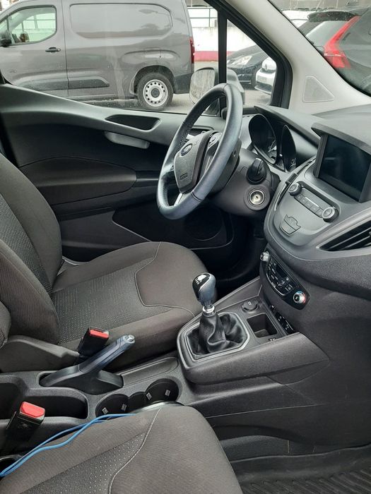 Ford Transit Courier LIMITED 2022 | Garantia FORD | IVA Dedutível