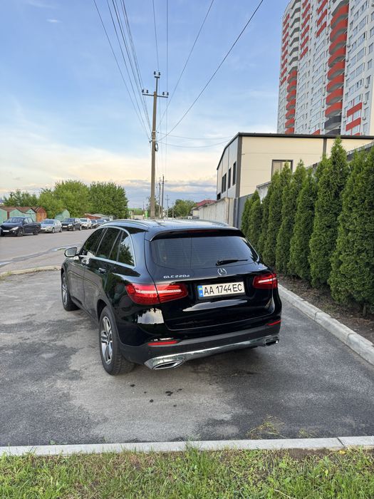 Продам  Mercedes-Benz GLC 220D