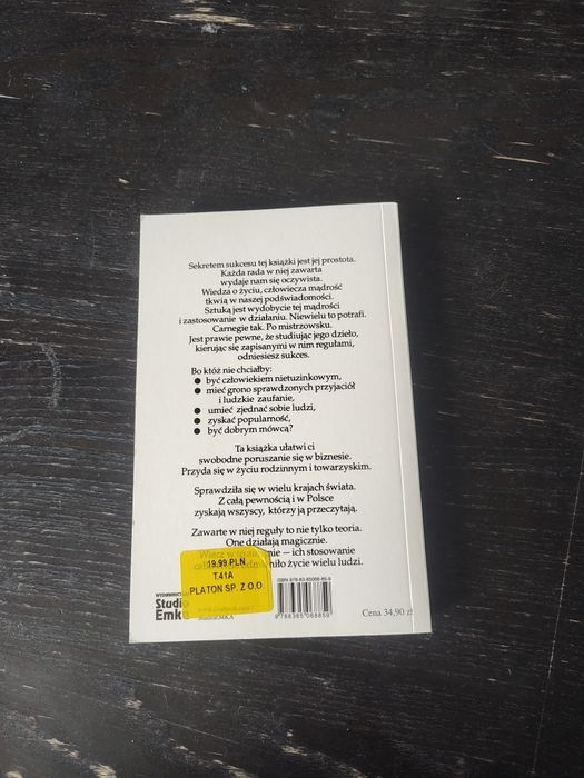 Jak zdobyć przyjaciół... Dale Carnegie