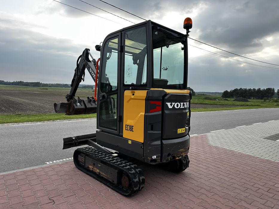 Minikoparka VOLVO EC18 E Rok. 2020! (Terex, Wacker Neuson, Kubota, Caterpillar, EC18D)