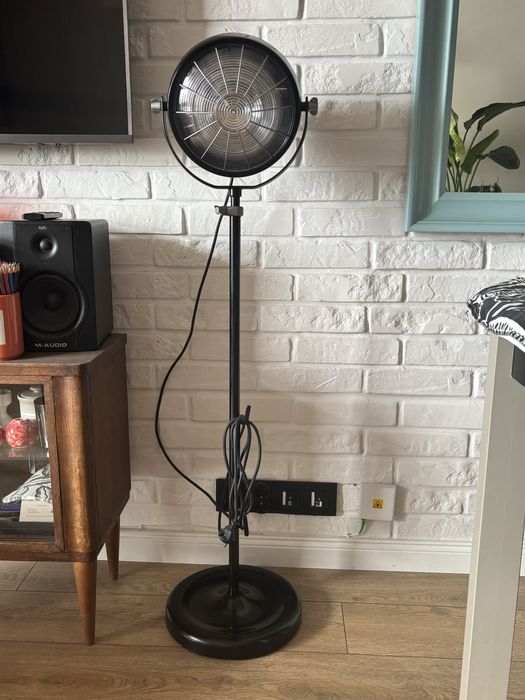 IKEA SVARTNORA Lampa podłogowa czarny