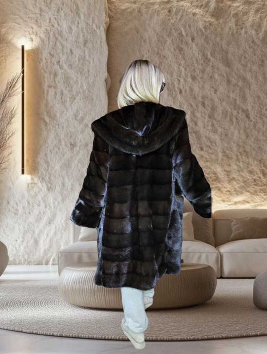 Норкова шуба норка колір Блекглама 105 см