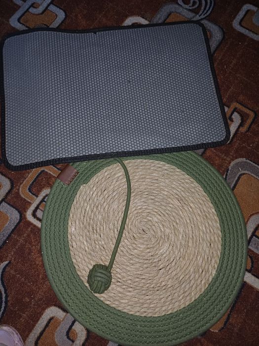 Продам кошачі аксесуари